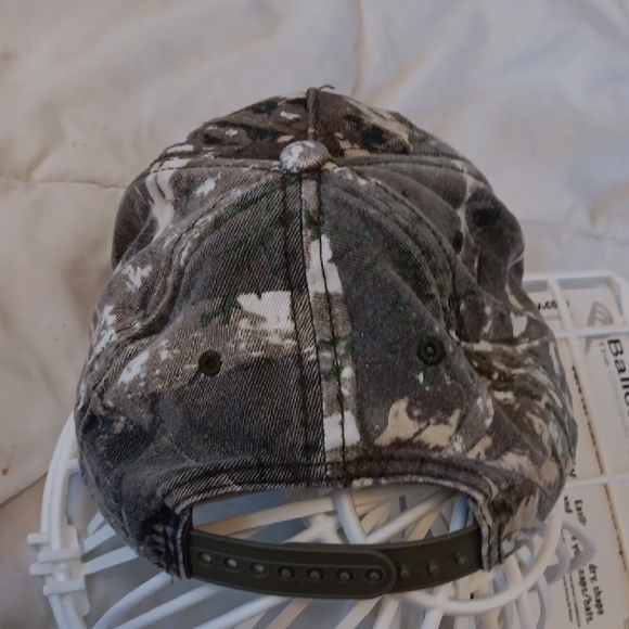 WWE Stone Cold Steve Austin Camouflage Hat - Black and Gray - Picture 7 of 11